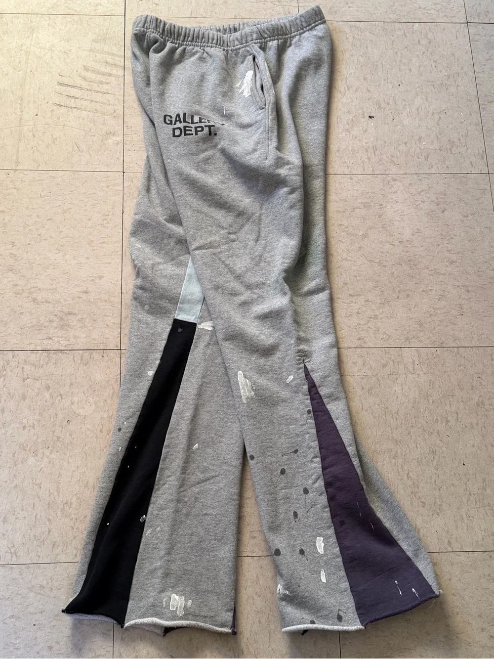 Gallery Dept Paint Medium Gray Flare Sweatpants (Authentic)